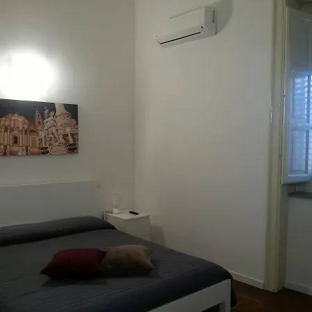 Bed & Breakfast Ai Lattarini House