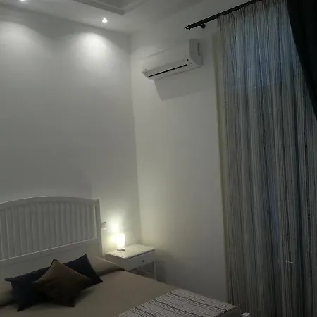 Ai Lattarini House Bed & Breakfast