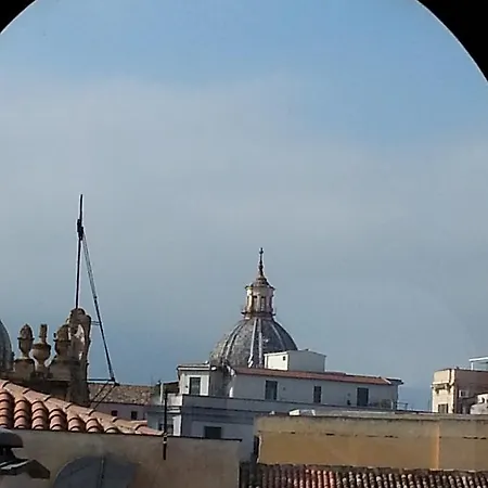 Ai Lattarini House باليرمو
