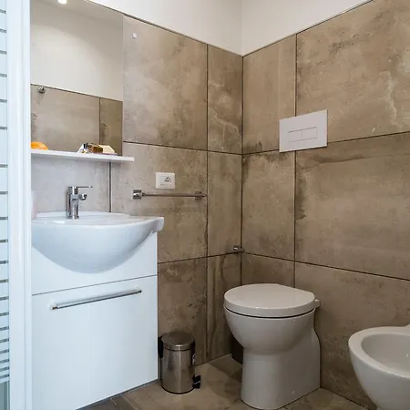 Ai Lattarini House فندق مبيت وإفطار باليرمو