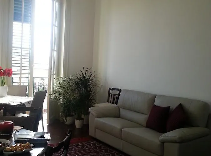 Ai Lattarini House ベッド・アンド・ブレックファスト パレルモ